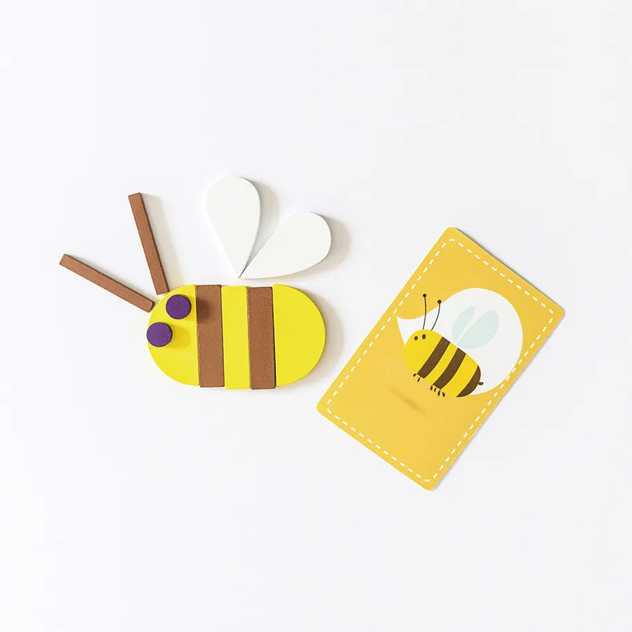 jeu de société pour deviner - cékoiça Vilac 2.webp