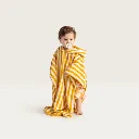 Beach_20Poncho_20-_20YellowWhite_20-_20Flow_20-_2065_20x_2065_20cm (1).webp