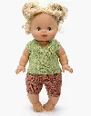 minikane-vetements-poupee-gordis-ensemble-tricot-leonardo-vert-sauge-et-short-caramel-chine-look-louise.webp